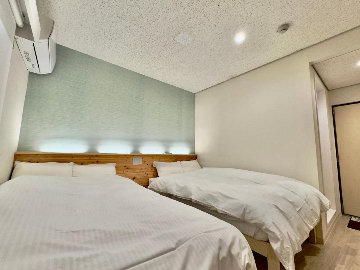 Hotel Ishigaki And Chikonkiya Buitenkant foto