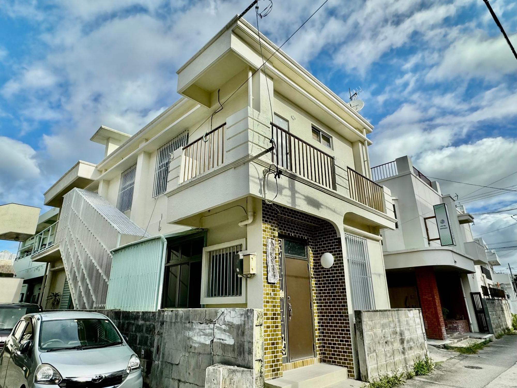 Hotel Ishigaki And Chikonkiya Buitenkant foto